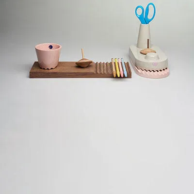Hygge – The Caroline Gardner Stationary Product Design Winner by Zoe Benjamin. Made in ceramic and walnut